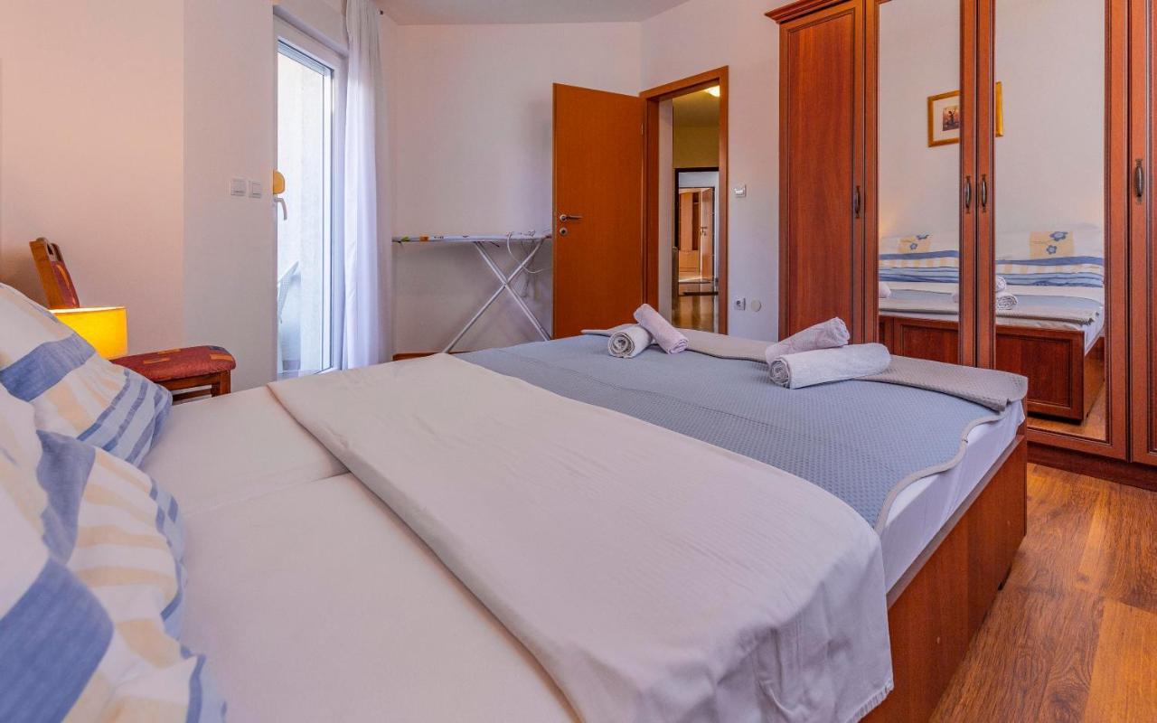 Apartman Istriensonne - Veruda Mit Grillterrasse Pula