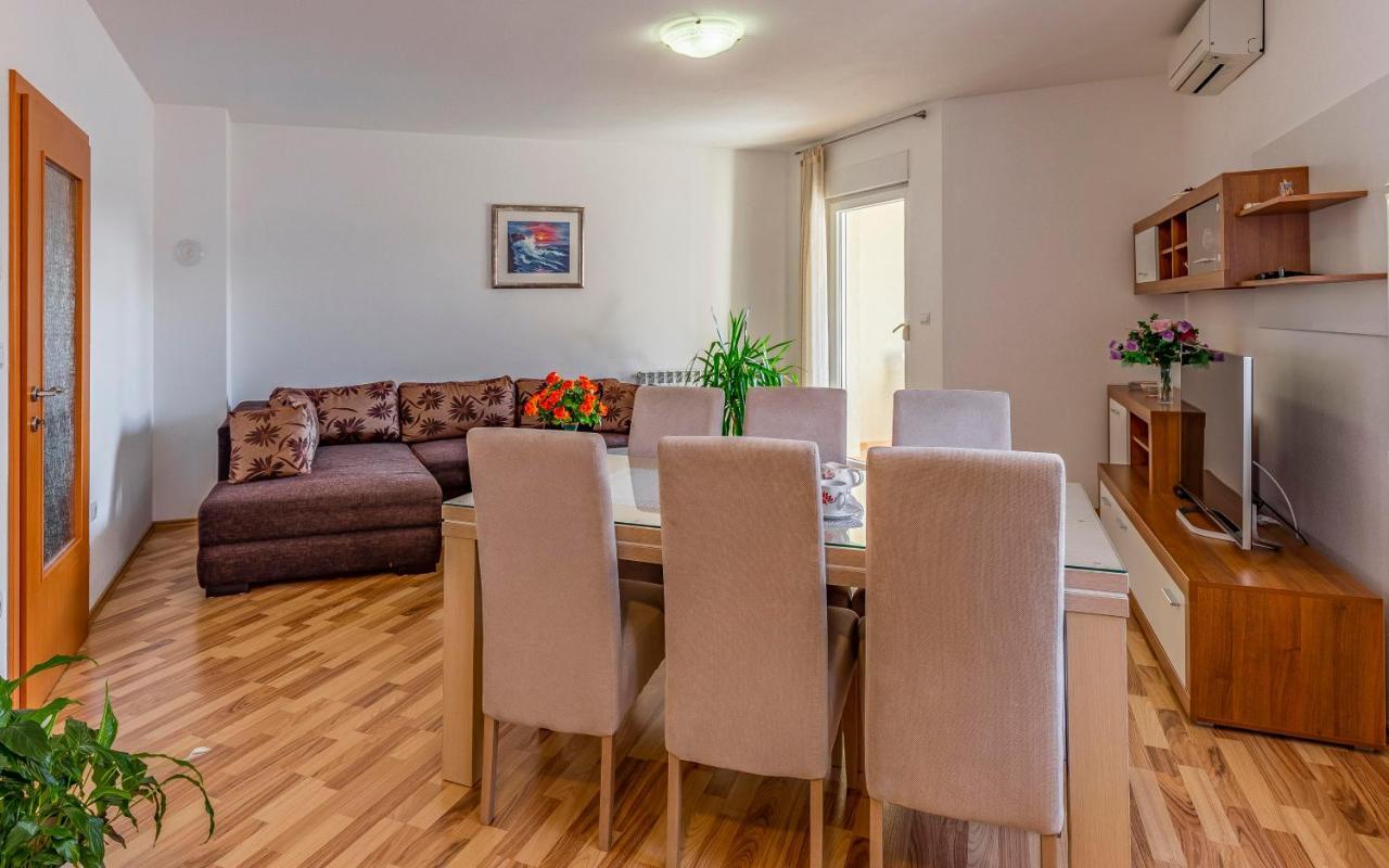 Istriensonne - Veruda Mit Grillterrasse Apartment *