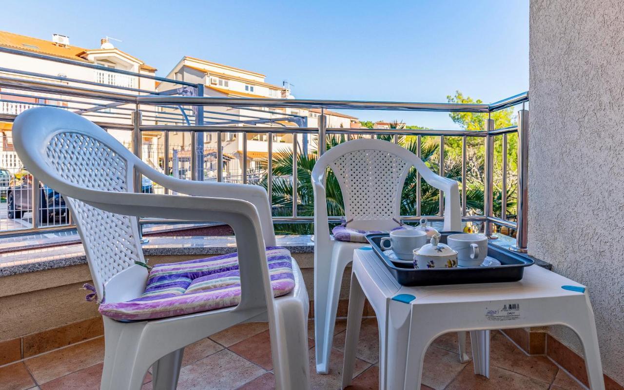 Apartment Istriensonne - Veruda Mit Grillterrasse *